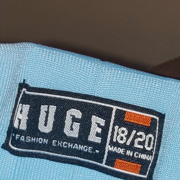 Shorts - Picture 2 of 3